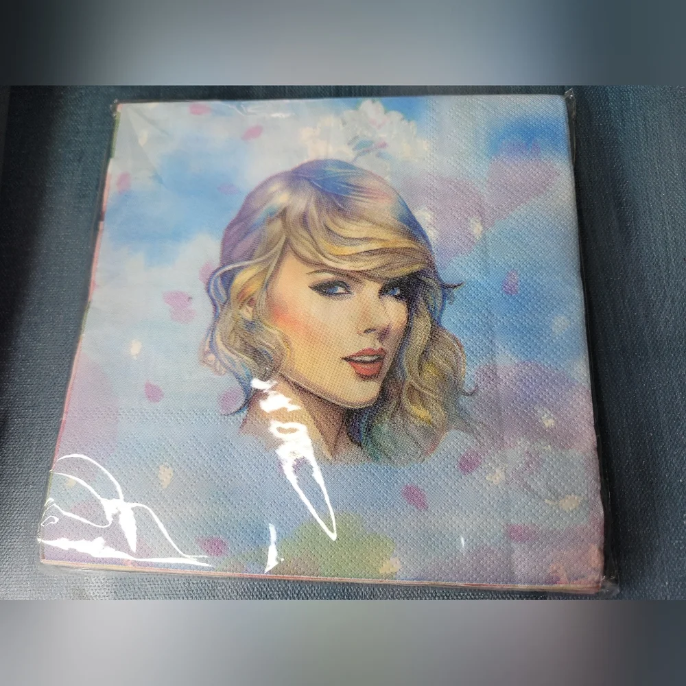 Taylor Swift My Favorite Swiftie Happy Birthday Party Set